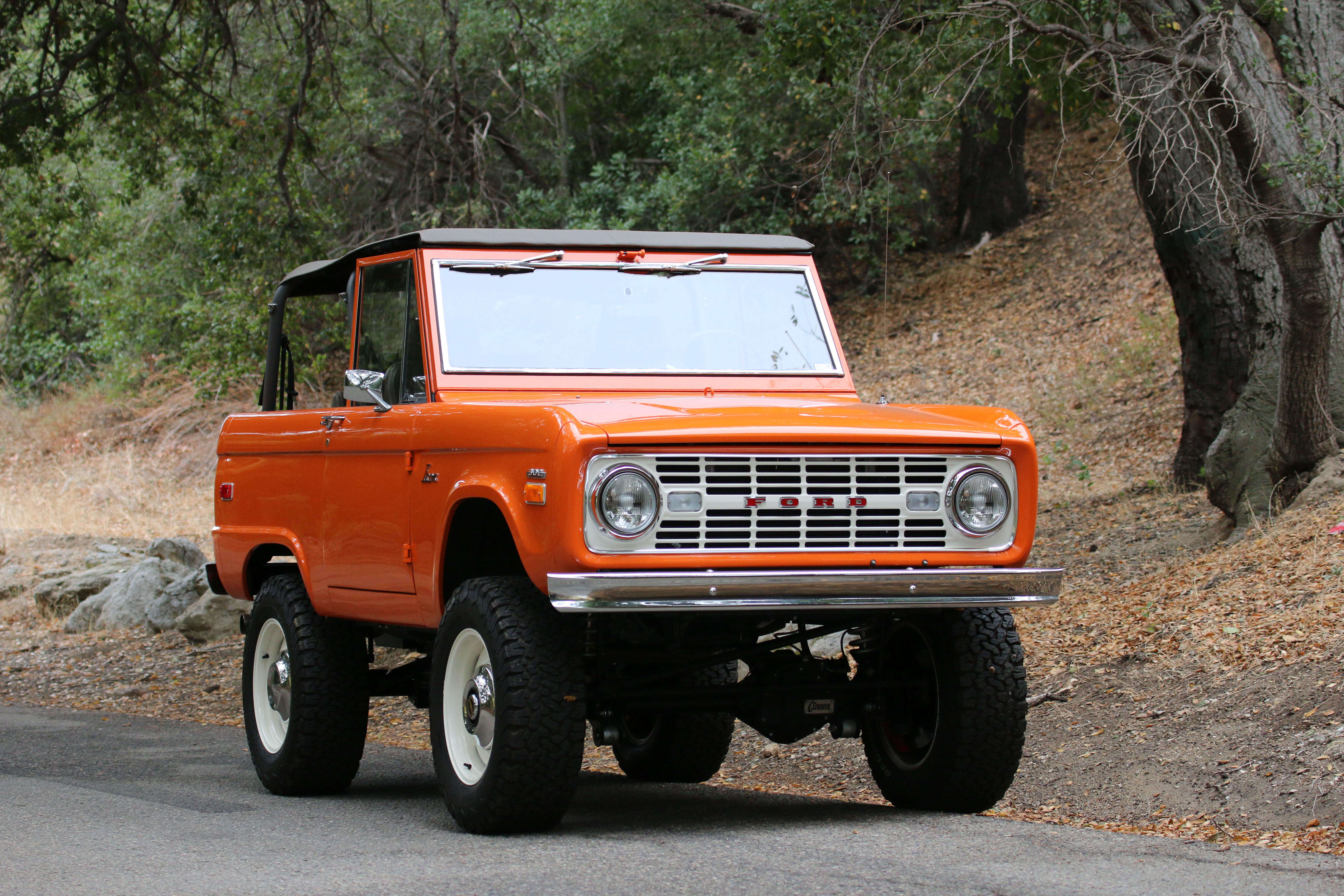 ICON Old School Bronco #66